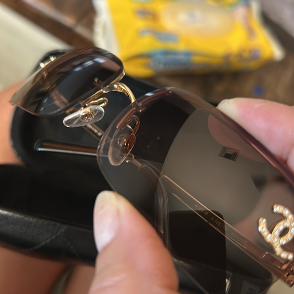 Chanel Swarovski crystal logo square sunglasses - Picture 15 of 16